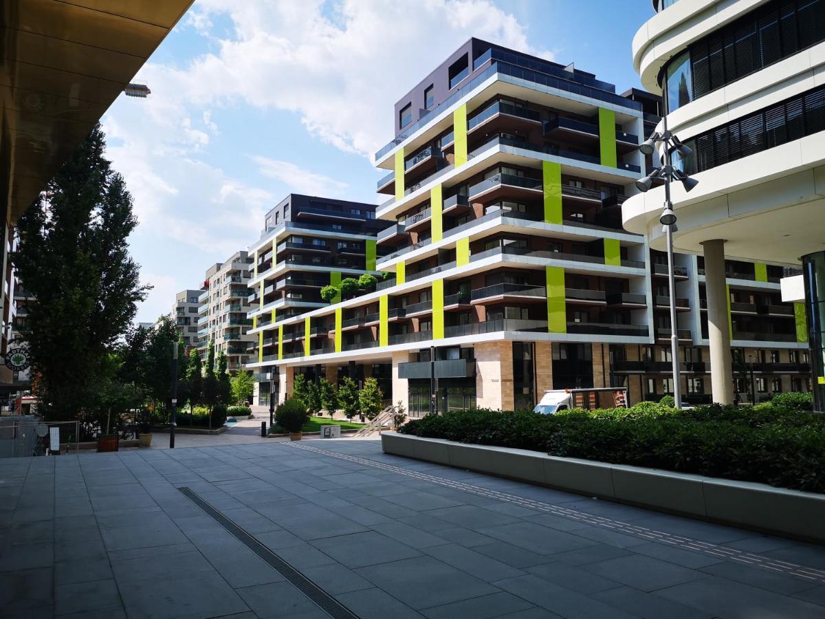 Appartement Corvin Promenade With Free Parking à Budapest Extérieur photo